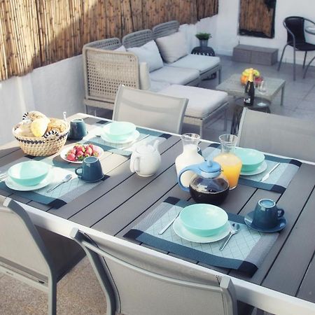 Central Olhao Home - Private Spacious Sunlit Patio Bagian luar foto