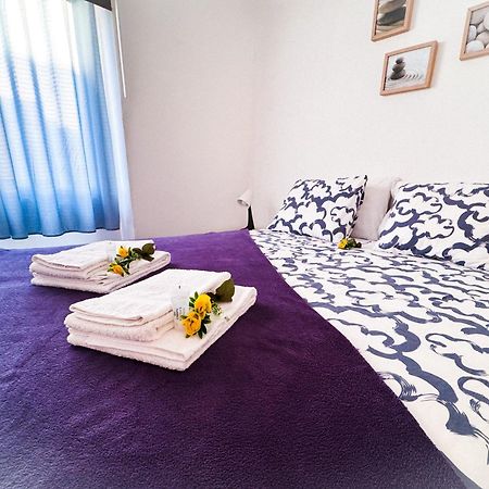 Central Olhao Home - Private Spacious Sunlit Patio Bagian luar foto