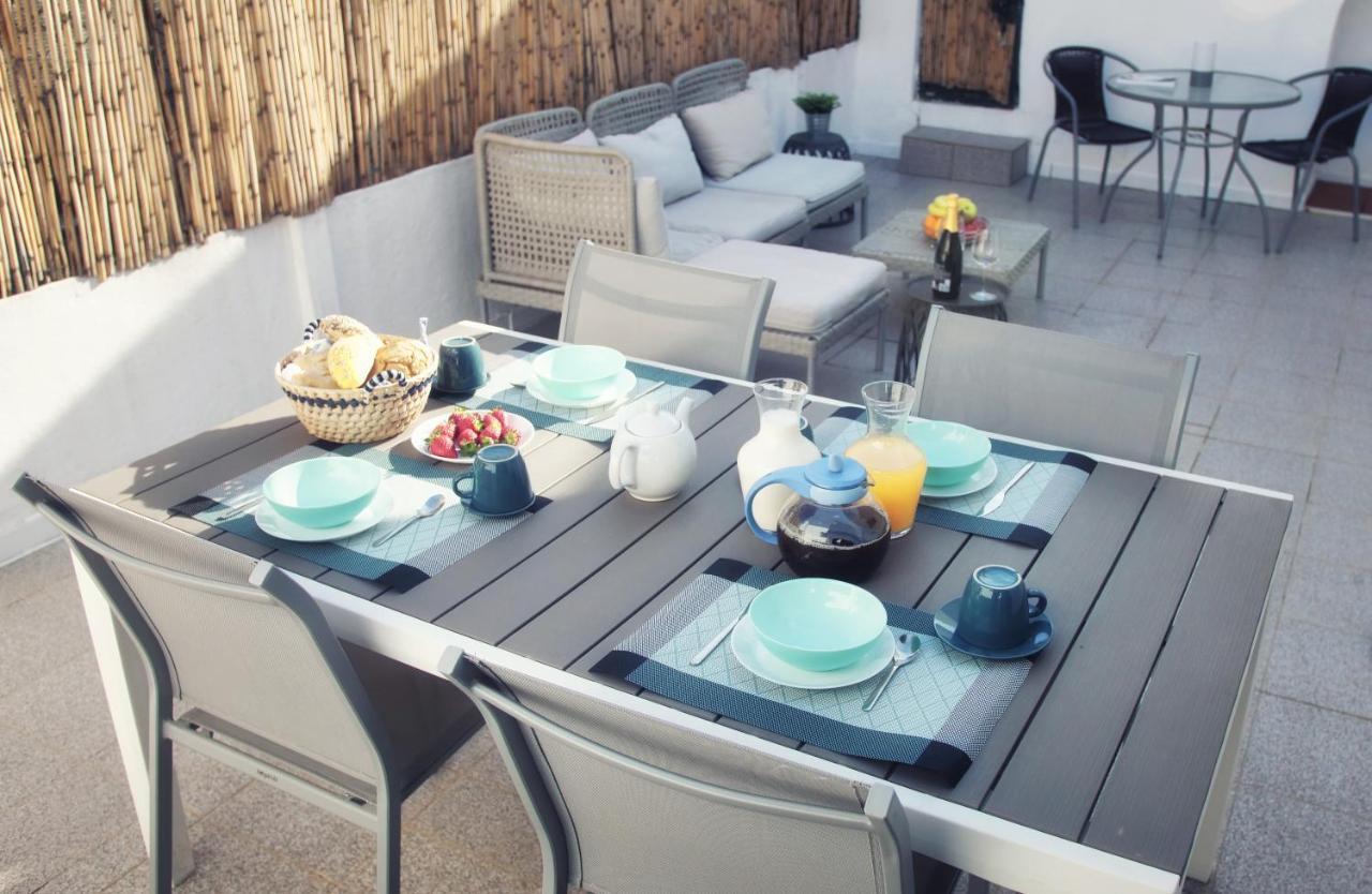 Central Olhao Home - Private Spacious Sunlit Patio Bagian luar foto