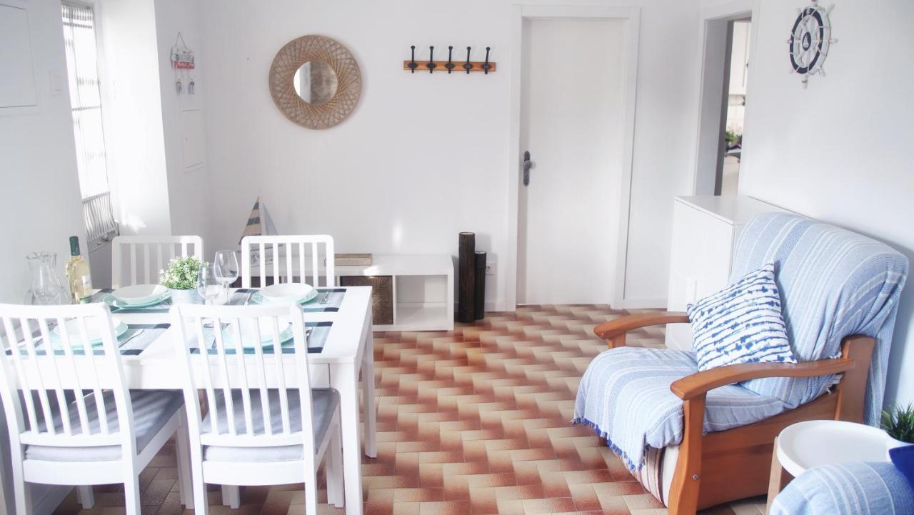 Central Olhao Home - Private Spacious Sunlit Patio Bagian luar foto